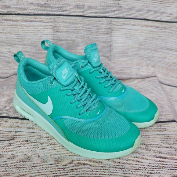 nike air max thea light blue